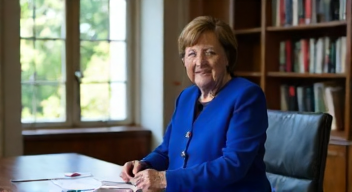 Politische Maßnahmen zur Unterstützung von ME/CFS (9/10)